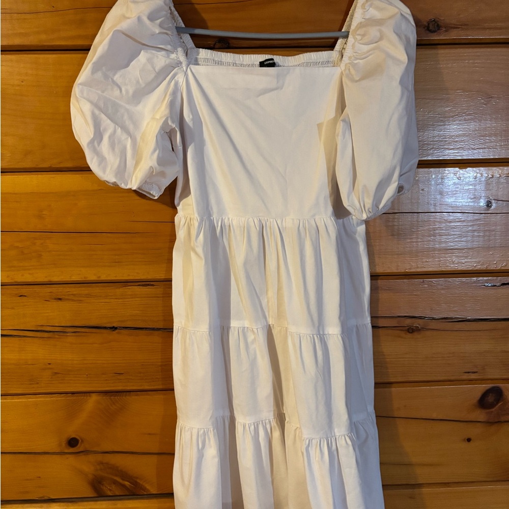 Express white puff Sleeve Dress